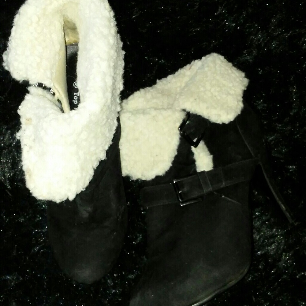 Faux wool black booties